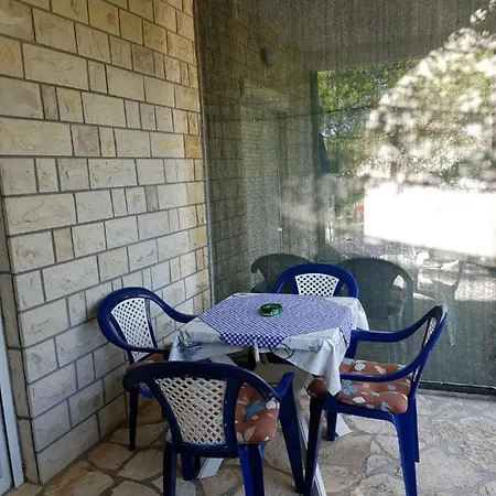 Soba Francic يزيرا
